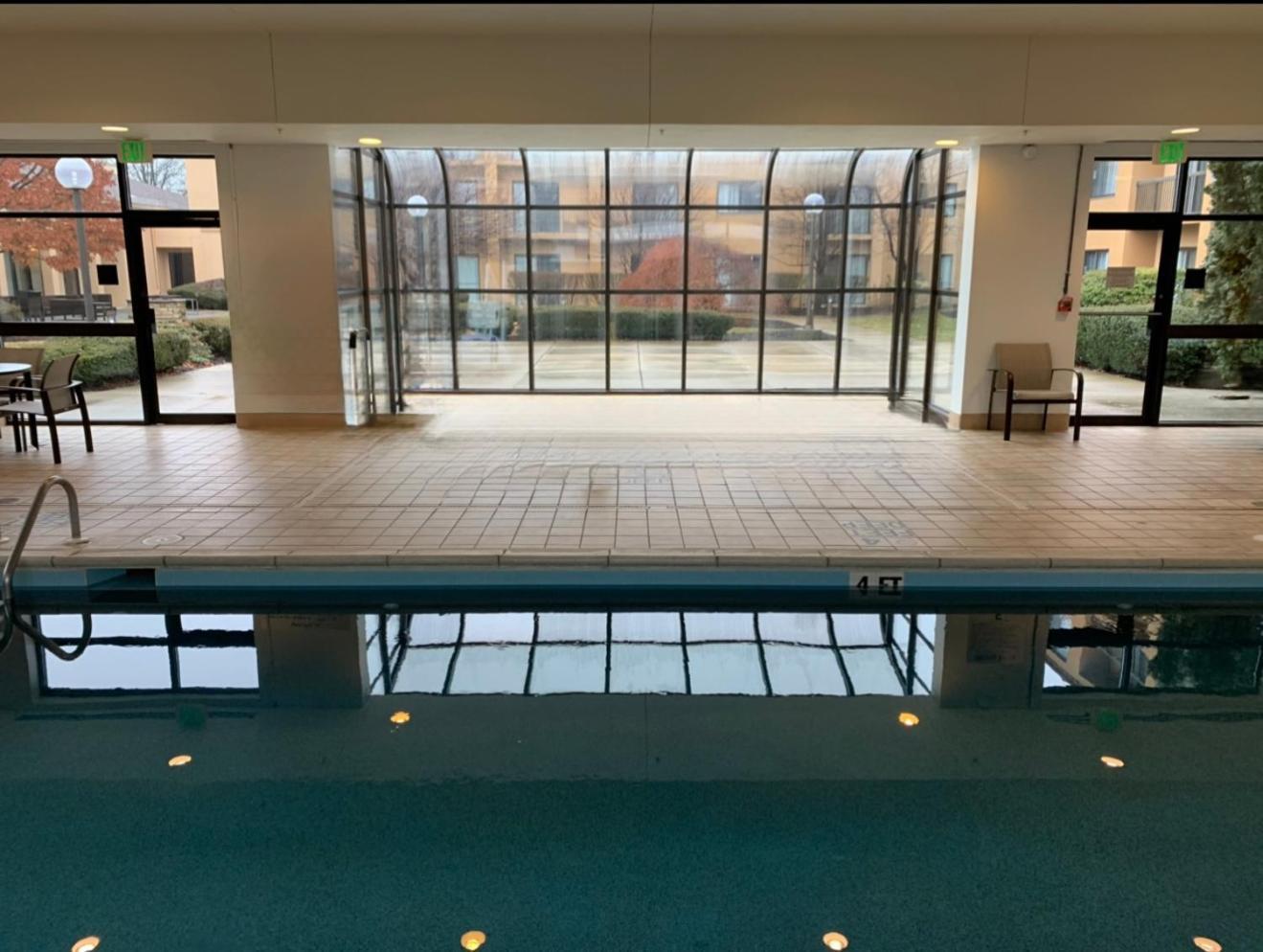 Courtyard By Marriott Fishkill Hotel Exterior photo