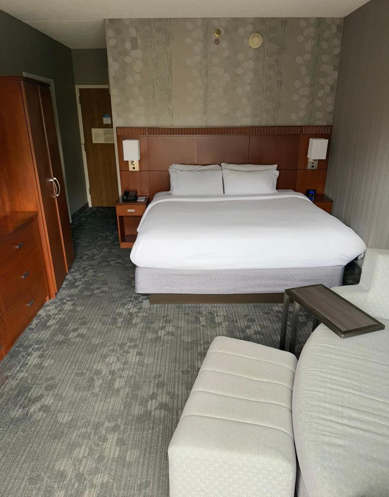 Courtyard By Marriott Fishkill Hotel Exterior photo